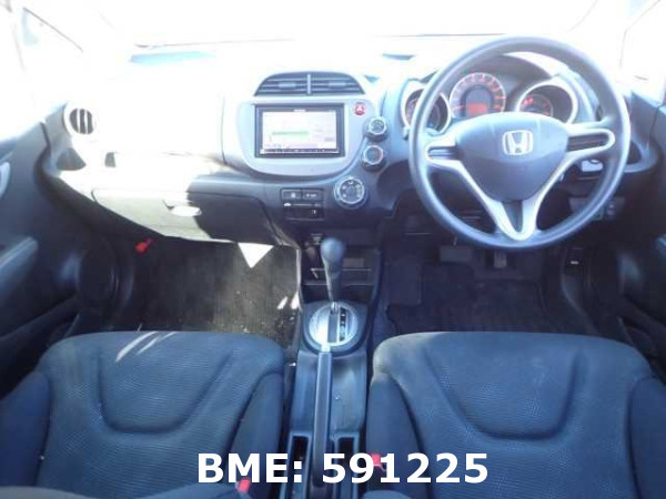 HONDA FIT 13G