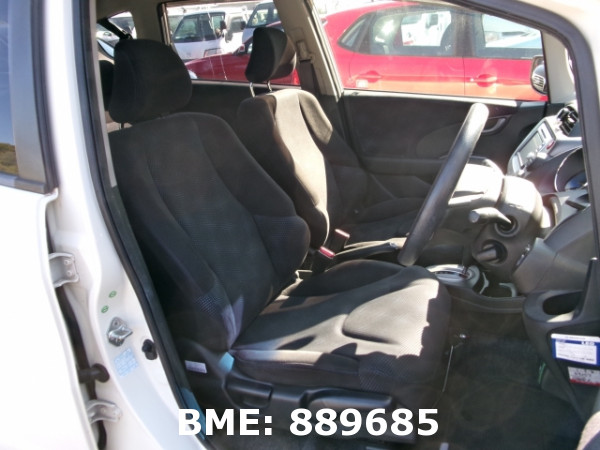 HONDA FIT 13G