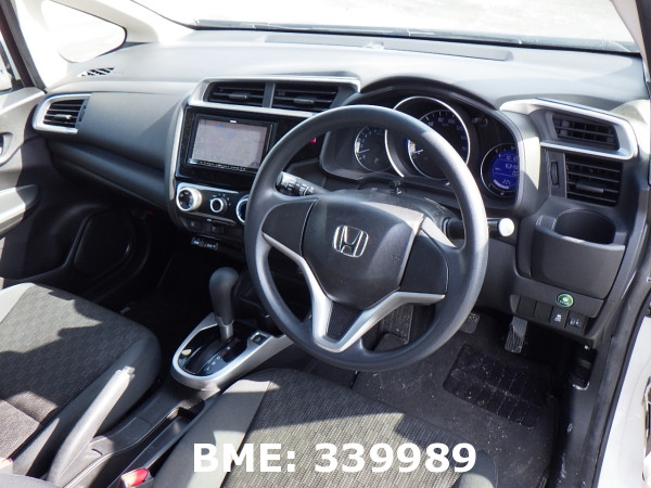 HONDA FIT 13G F PACKAGE