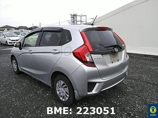 HONDA FIT 13G F PACKAGE