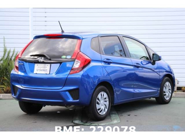 HONDA FIT 13G F PACKAGE