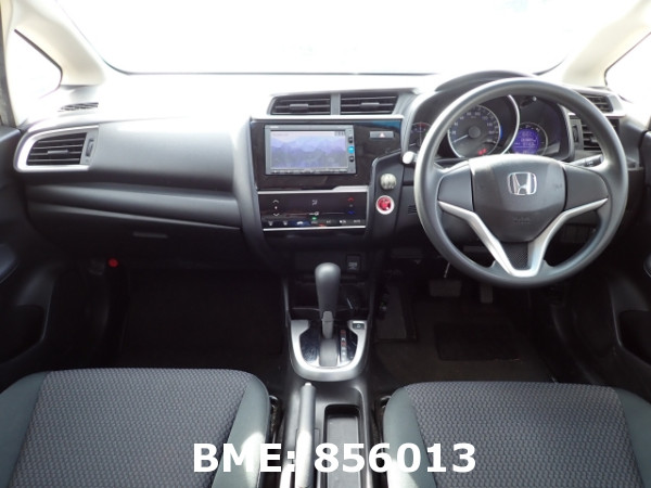 HONDA FIT 13G F PACKAGE