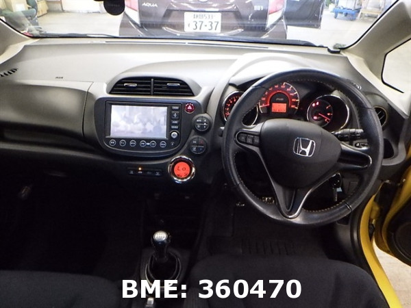 HONDA FIT RS PACKAGE