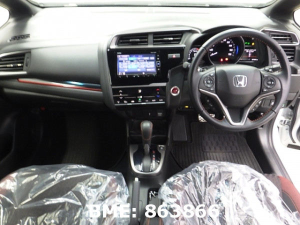 HONDA FIT RS PACKAGE