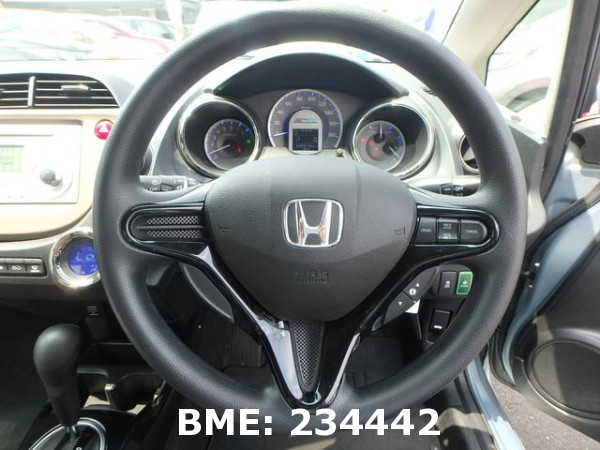 HONDA FIT SHUTTLE HYBRID