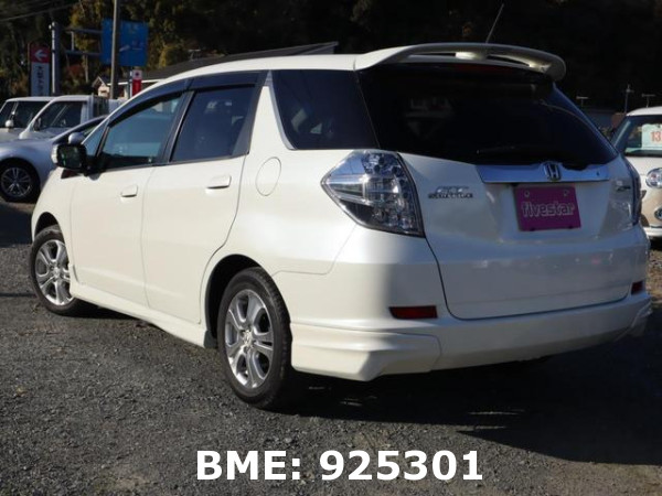 HONDA FIT SHUTTLE HYBRID