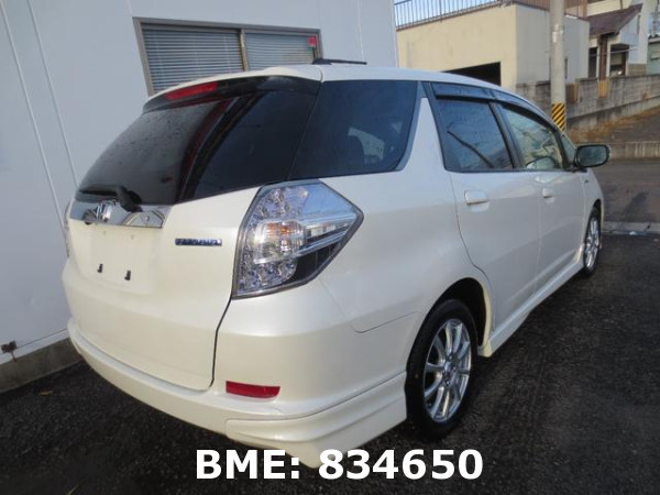 HONDA FIT SHUTTLE HYBRID