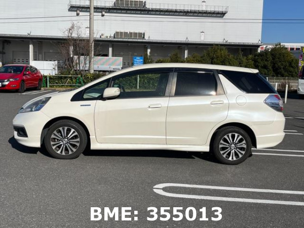 HONDA FIT SHUTTLE HYBRID