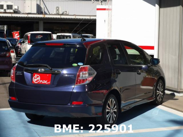 HONDA FIT SHUTTLE HYBRID