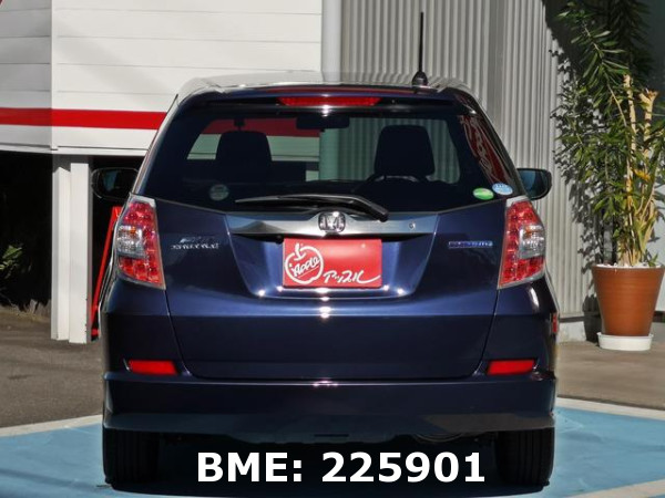 HONDA FIT SHUTTLE HYBRID