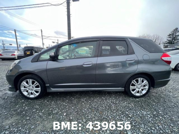 HONDA FIT SHUTTLE