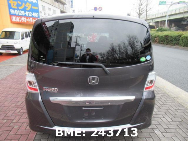 HONDA FREED