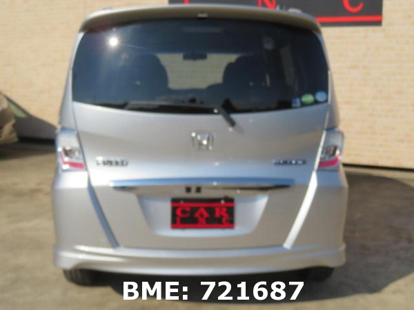 HONDA FREED HYBRID