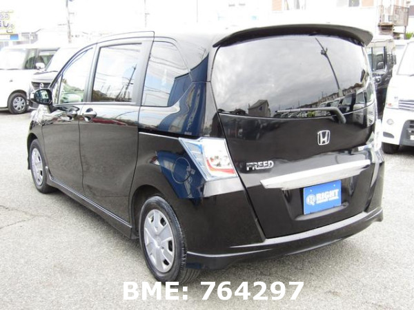 HONDA FREED HYBRID