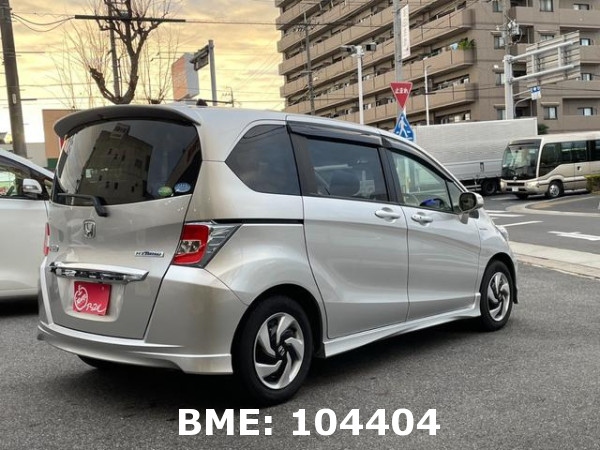 HONDA FREED HYBRID