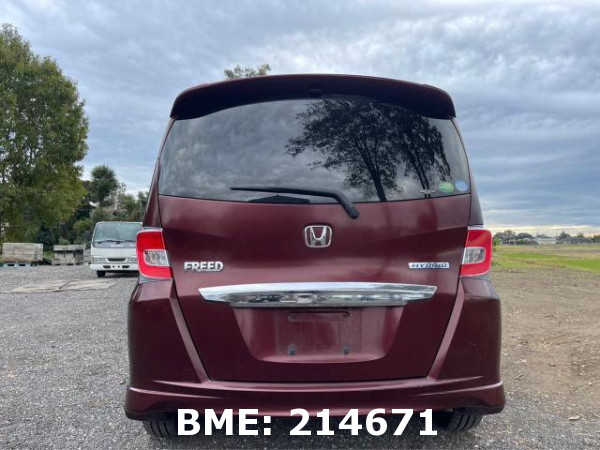 HONDA FREED HYBRID