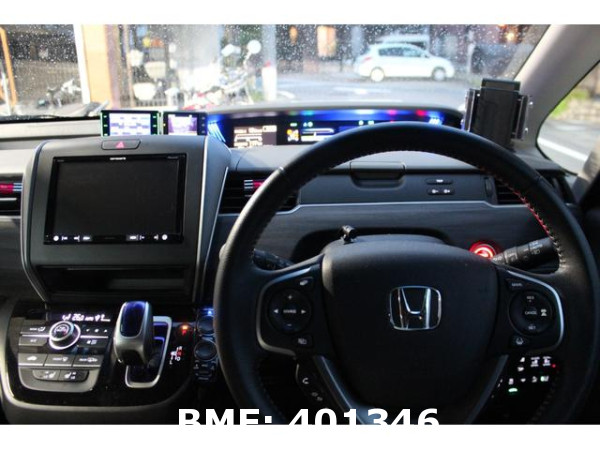 HONDA FREED HYBRID