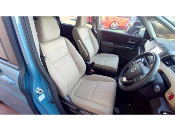 HONDA FREED HYBRID