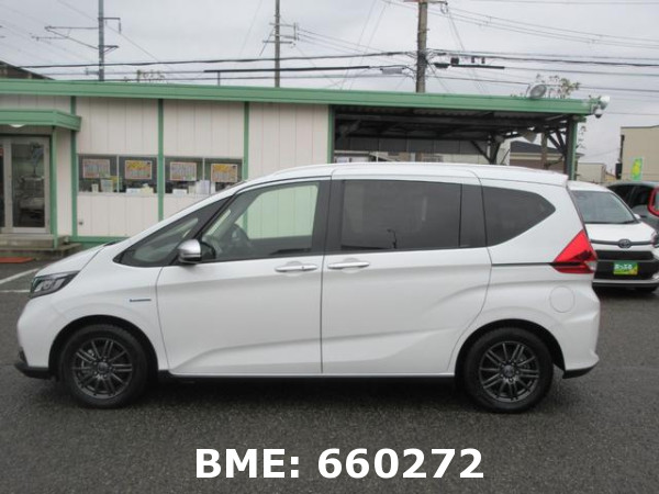 HONDA FREED HYBRID