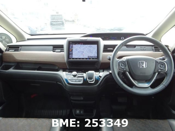 HONDA FREED HYBRID