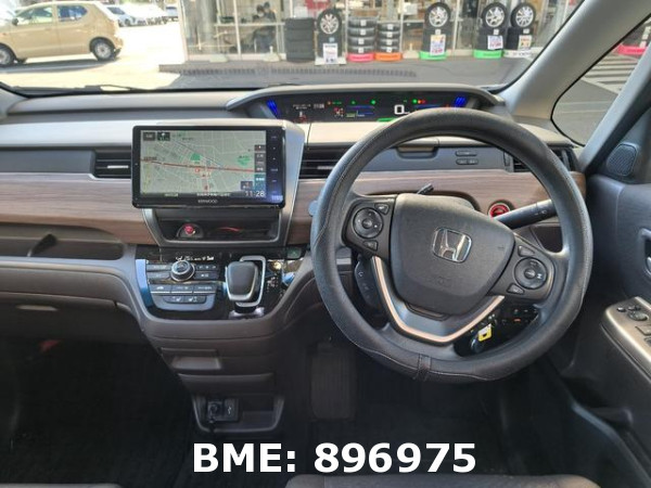 HONDA FREED HYBRID