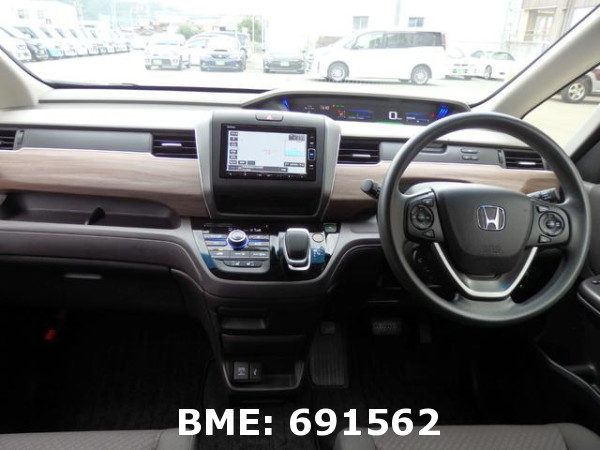 HONDA FREED HYBRID