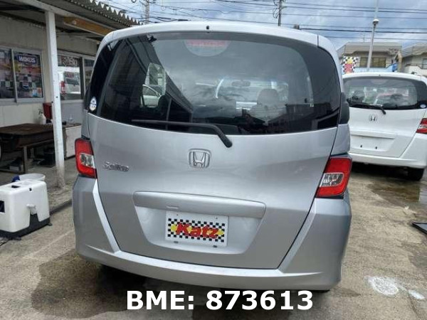 HONDA FREED SPIKE