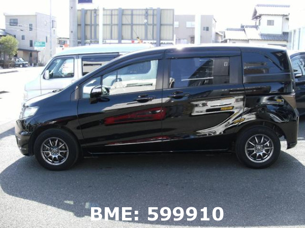 HONDA FREED SPIKE