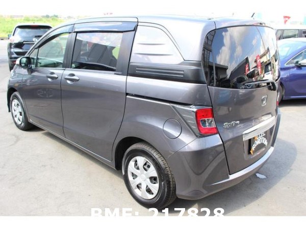 HONDA FREED SPIKE