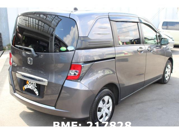 HONDA FREED SPIKE