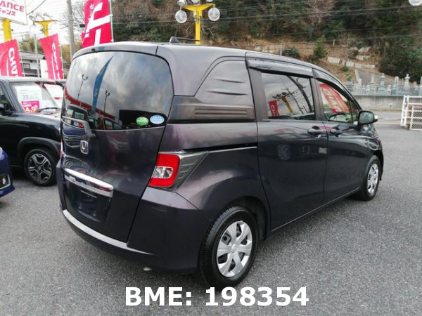 HONDA FREED SPIKE