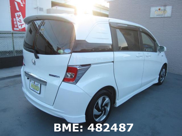 HONDA FREED SPIKE HYBRID