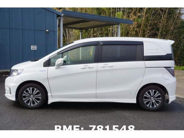 HONDA FREED SPIKE HYBRID