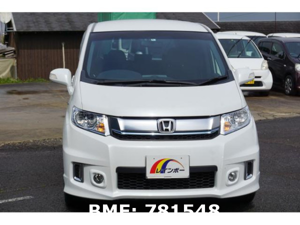 HONDA FREED SPIKE HYBRID