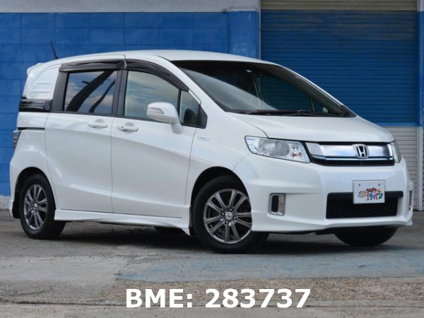 HONDA FREED SPIKE HYBRID