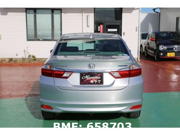 HONDA GRACE HYBRID