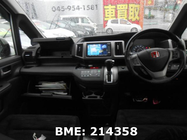 HONDA STEPWAGON G INTER NAVI E SELECTION