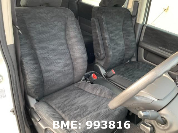 HONDA STEPWAGON G INTER NAVI COMFORT SELECTION