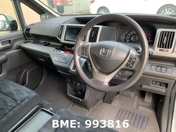 HONDA STEPWAGON G INTER NAVI COMFORT SELECTION