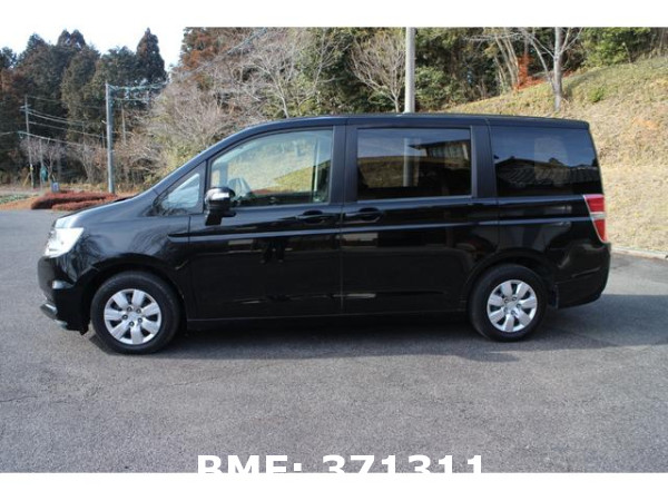 HONDA STEPWAGON G E SELECTION