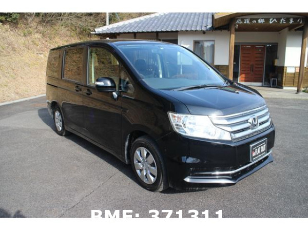 HONDA STEPWAGON G E SELECTION