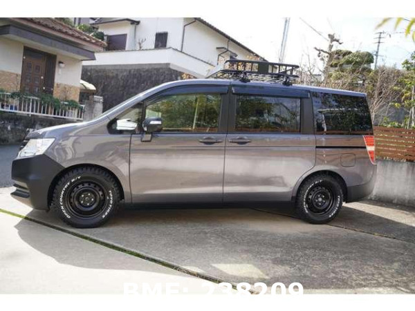 HONDA STEPWAGON G E SELECTION