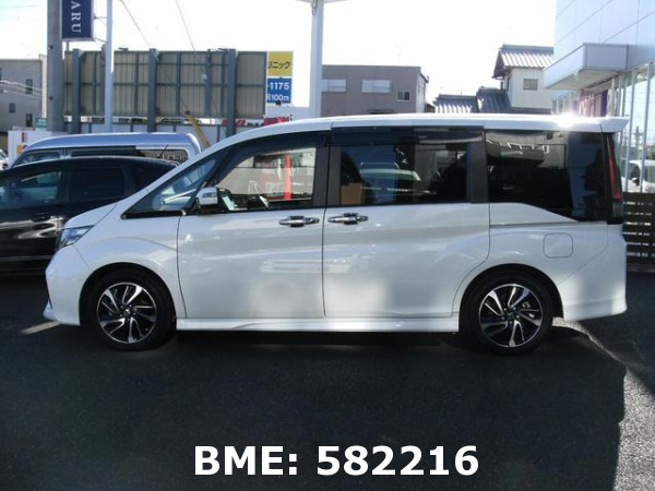 HONDA STEPWAGON SPADA