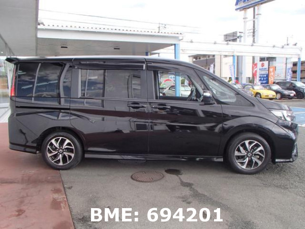 HONDA STEPWAGON SPADA