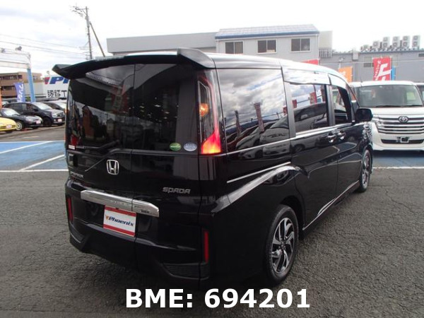 HONDA STEPWAGON SPADA