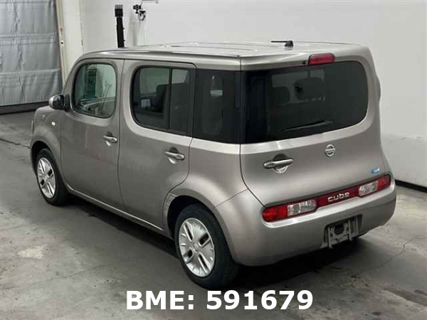 NISSAN CUBE