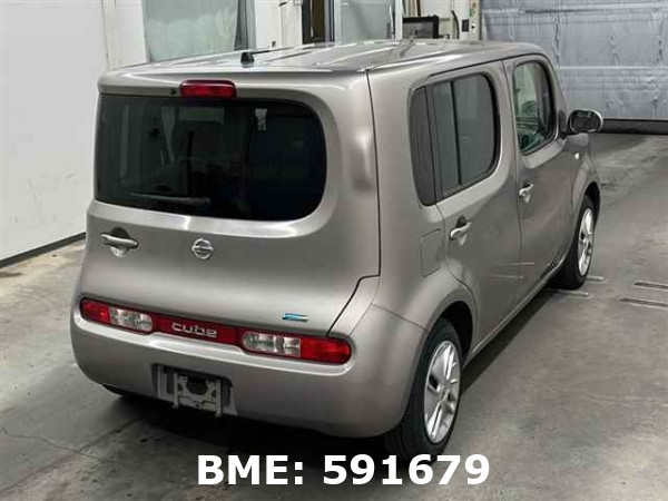 NISSAN CUBE