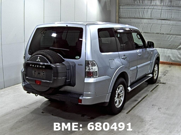 MITSUBISHI PAJERO LONG GR