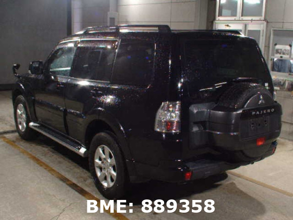 MITSUBISHI PAJERO GR