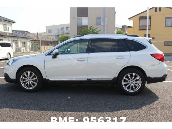 SUBARU LEGACY OUTBACK